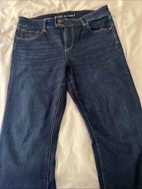 American Eagle Outfitters Women’s Dark Indigo Kick boot Leg Jeans